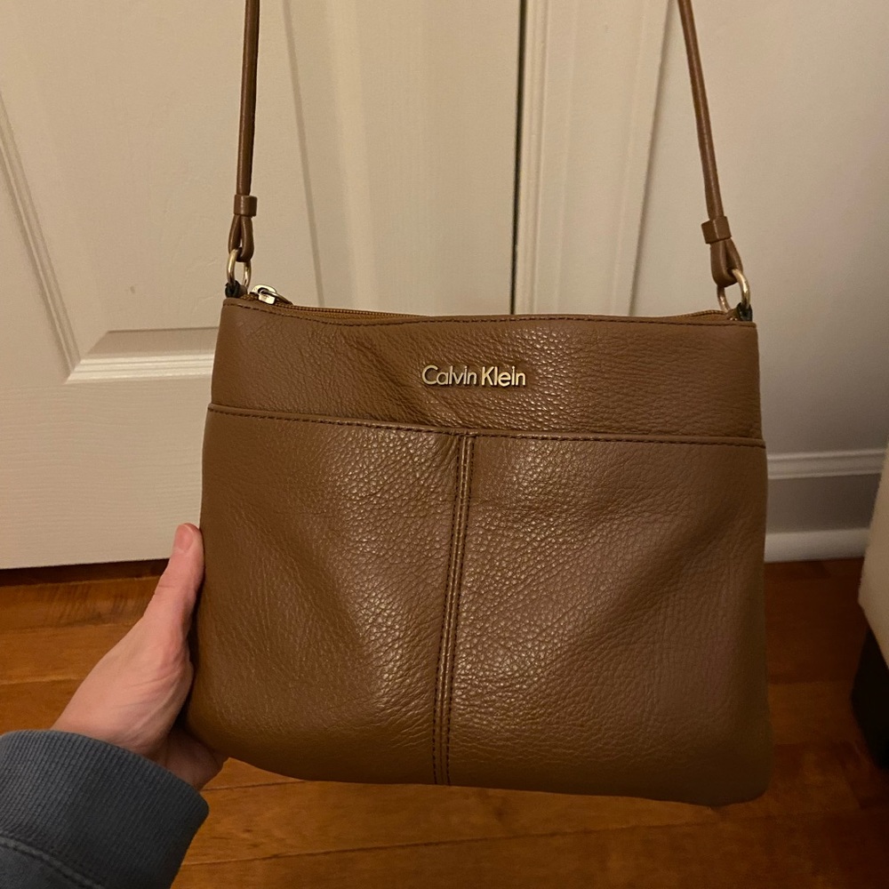 Calvin Klein crossbody leather bag